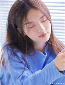 龙魂古剑-在没人的教学楼里做老师