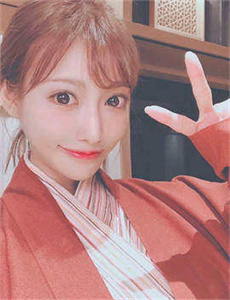 馆长请亮宝